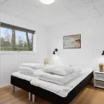Cozy In With Sauna Semesterbostad *