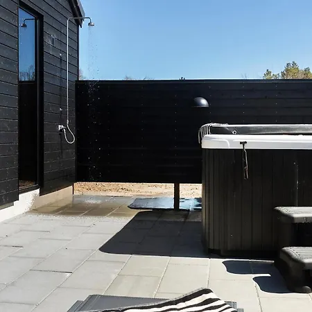 Cozy In With Sauna * Rødby